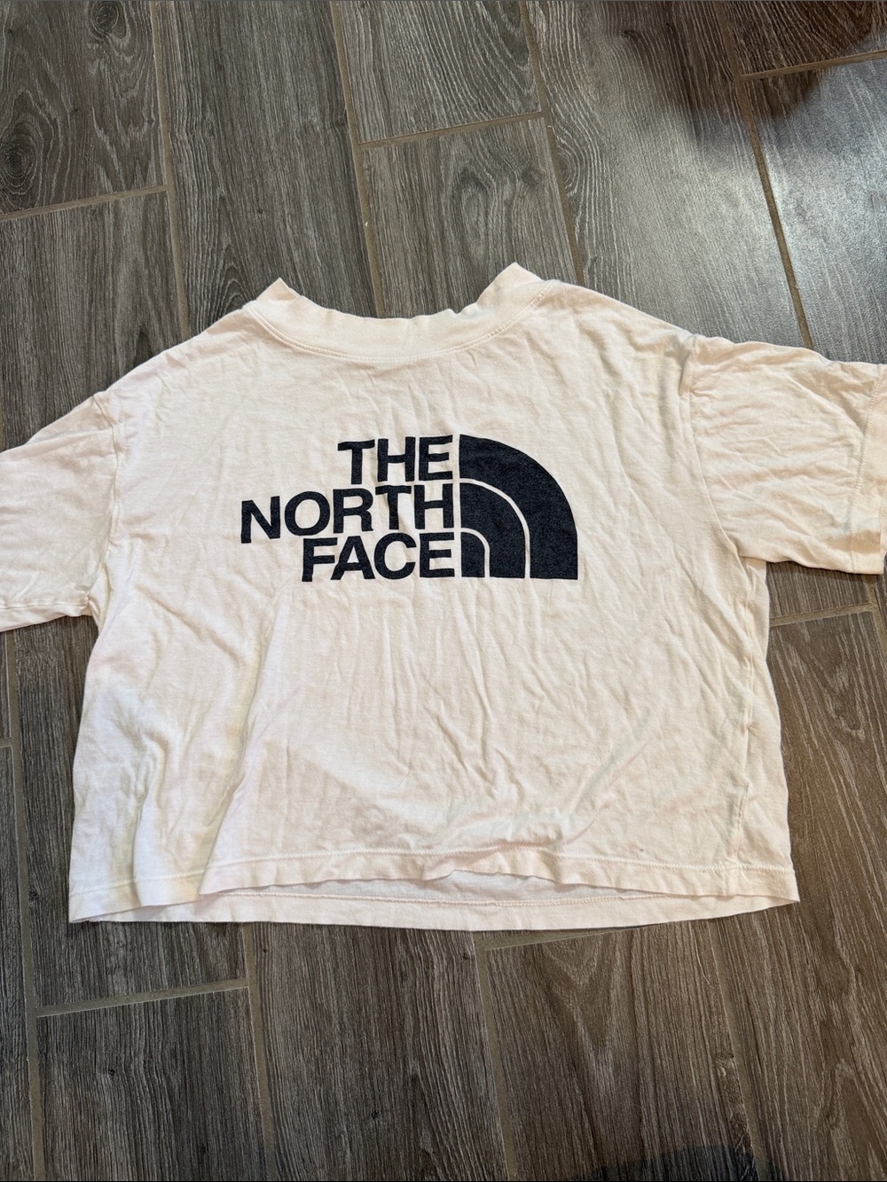 The North Face Light White Short Sleeve Cropped Tee with Black Logo size small